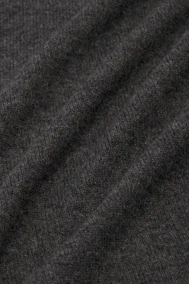 EAVES Biancka Oversized Core Cardigan | Thumbnail 7