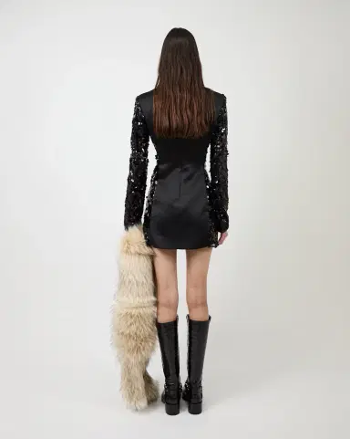 Aknvas The Toni sequin dress in black | Thumbnail 3