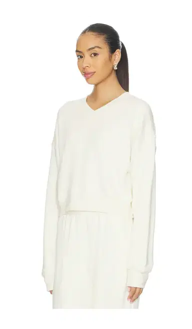 ÉTERNE Cropped V-neck Sweatshirt | Thumbnail 2