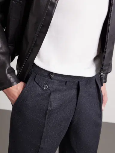 J. Mueser Waverly Straight-Leg Pleated Wool-Twill Suit Trousers - Men | Thumbnail 5