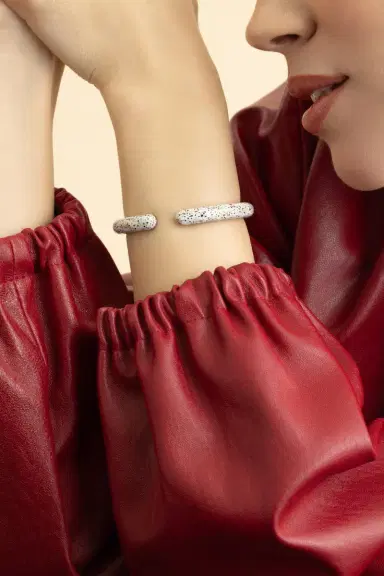 Marla Aaron Lawrence Hinged Cuffling Bracelet | Thumbnail 3