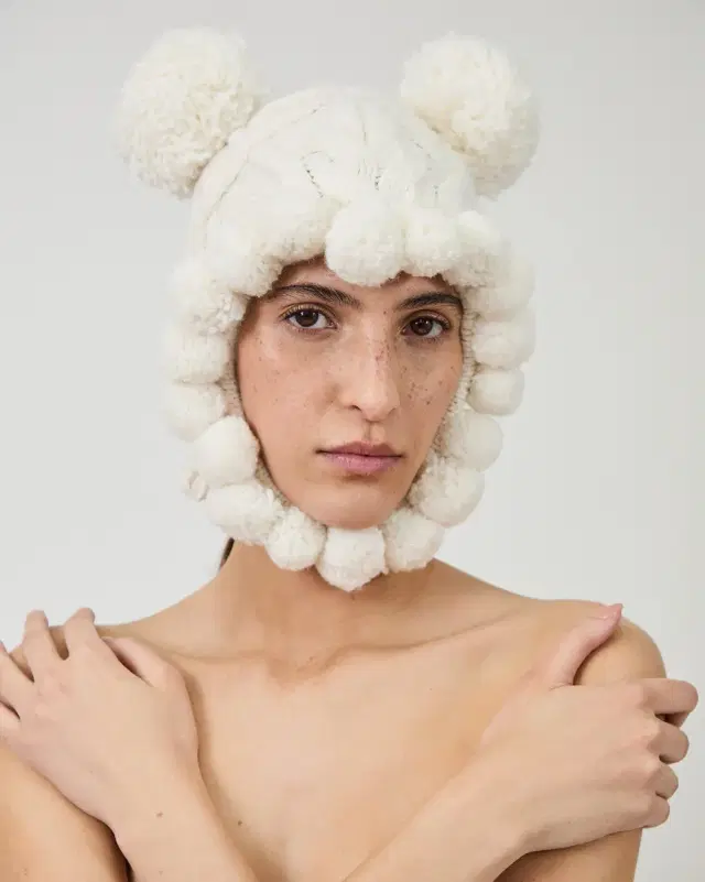 Aknvas The Millie hat in cream