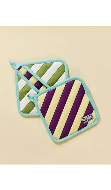 Dusen Dusen Potholder | Thumbnail 2