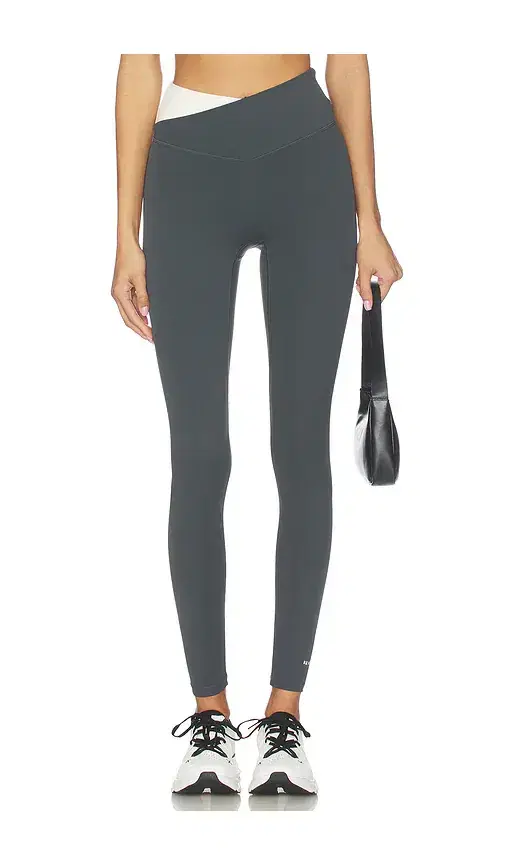 Wander Full Length Legging