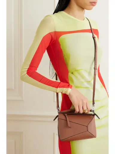 Loewe Puzzle Edge Mini Textured-leather Shoulder Bag | Thumbnail 6 Loewe Puzzle Edge Mini Textured-leather Shoulder Bag | Thumbnail 6