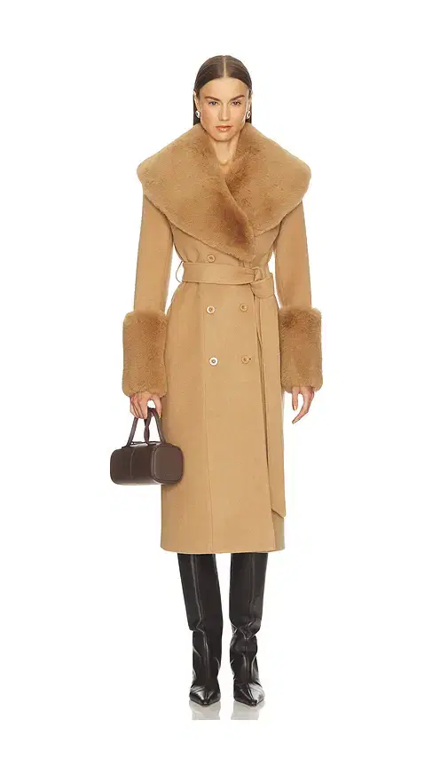 Charlotte Coat
