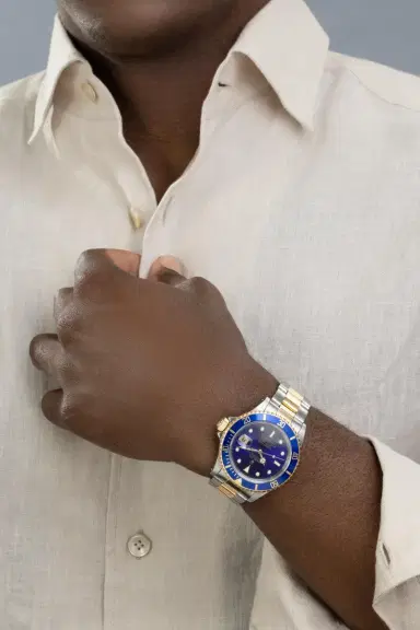 ROLEX Submariner Date Watch | Thumbnail 4 ROLEX Submariner Date Watch | Thumbnail 4