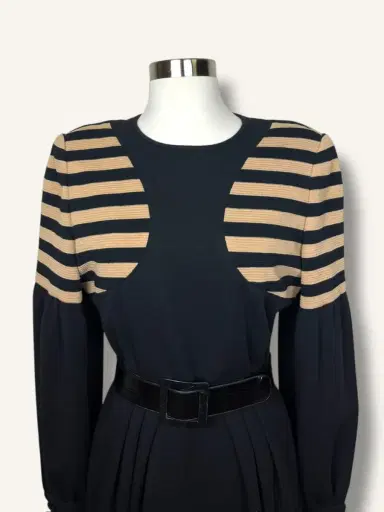 Jen Wonders Studio Wool Dress | Thumbnail 13 Jen Wonders Studio Wool Dress | Thumbnail 13