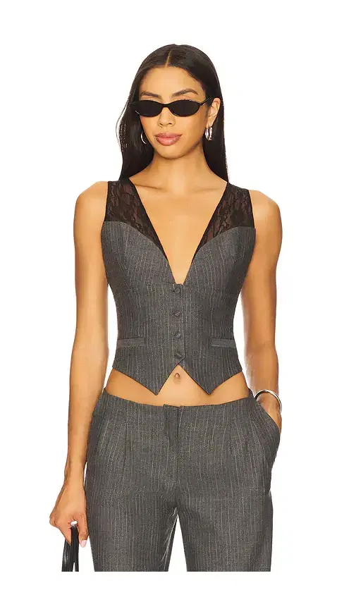 Ceren Ocak Lace Detailed Vest Top