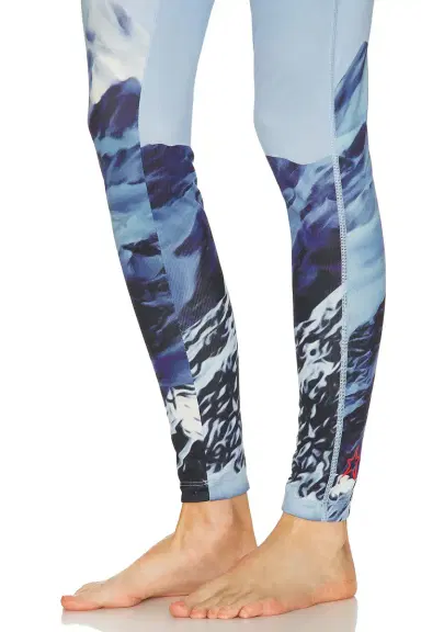 Perfect Moment Printed Base Layer Legging | Thumbnail 6