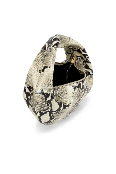 Khaite Olivia Medium Hobo Bag | Thumbnail 5 Khaite Olivia Medium Hobo Bag | Thumbnail 5