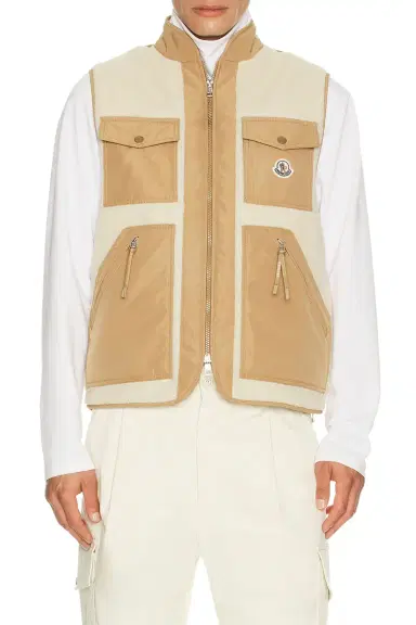 Moncler Karakai Vest | Thumbnail 1 Moncler Karakai Vest | Thumbnail 1