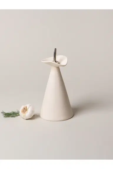 SIN Flora Oil Cruet | Thumbnail 5