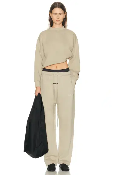 Fear of God Essentials Fleece Relaxed Sweatpant | Thumbnail 5