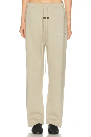 Fear of God Essentials Fleece Relaxed Sweatpant | Thumbnail 1