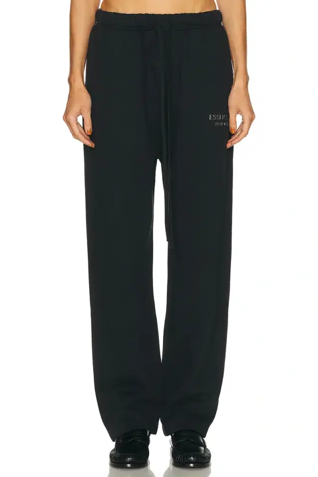 Fear of God ESSENTIALS Fleece Relaxed Sweatpant