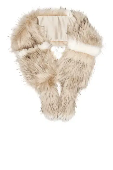 AKNVAS Faux Fur Cream Boa | Thumbnail 1