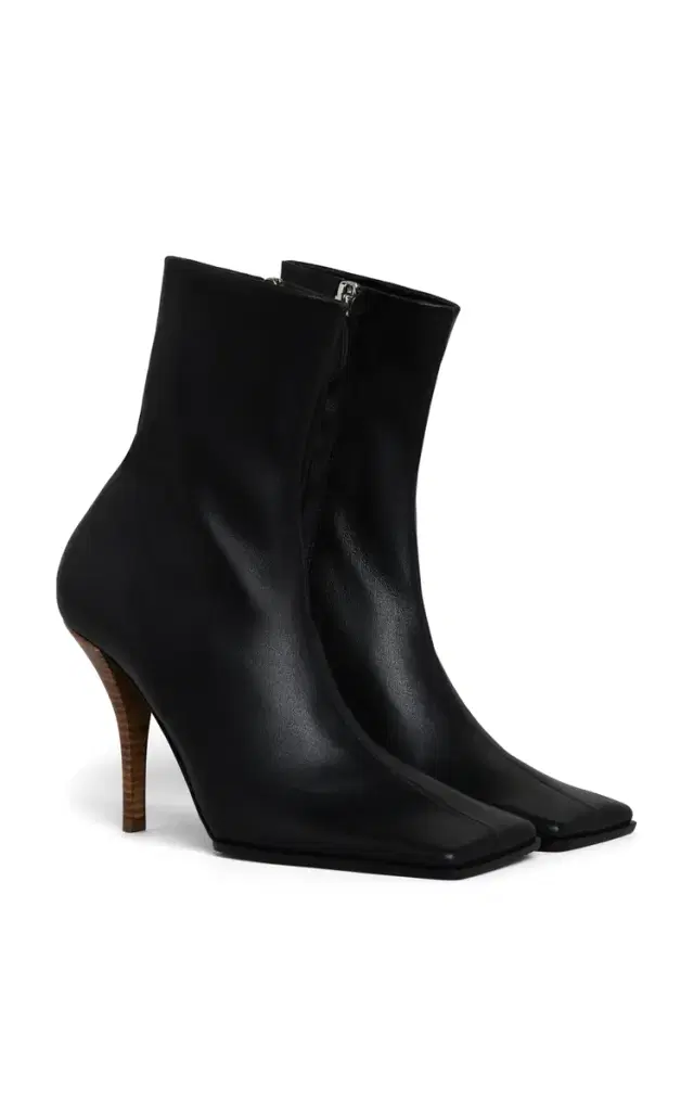 ALAÏA Leather Ankle Boots