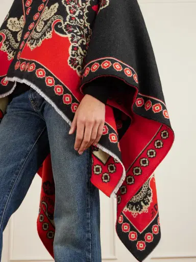 La DoubleJ Soul Frayed Wool And Silk-blend Jacquard Poncho | Thumbnail 5 La DoubleJ Soul Frayed Wool And Silk-blend Jacquard Poncho | Thumbnail 5