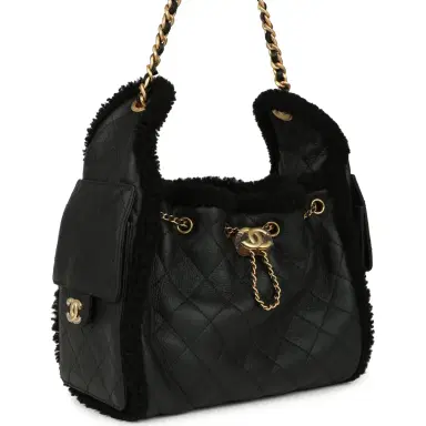 Chanel Chanel Small 25 Hobo Bag Black Crumpled Sheepskin and Shearling Antique Gold Hardware | Thumbnail 2