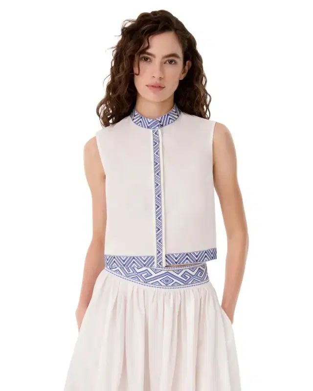 Emporio Sirenuse Andorra Top with Iris Embroidery