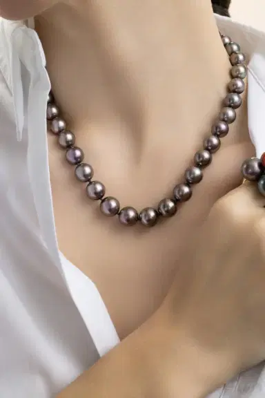 ASSAEL Round Tahitian Pearl Necklace | Thumbnail 2