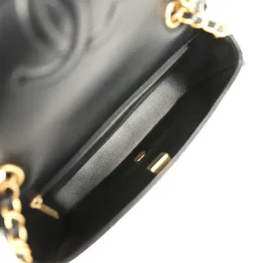 Chanel Chanel Medium Shearling Flap Bag Black Lambskin Brushed Gold Hardware | Thumbnail 9 Chanel Chanel Medium Shearling Flap Bag Black Lambskin Brushed Gold Hardware | Thumbnail 9