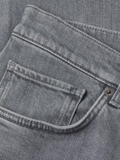 BLK DNM Men's Relaxed Straight Jeans | Thumbnail 6 BLK DNM Men's Relaxed Straight Jeans | Thumbnail 6