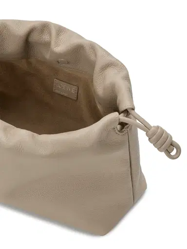 Loewe Women's Medium Flamenco Leather Clutch | Thumbnail 9