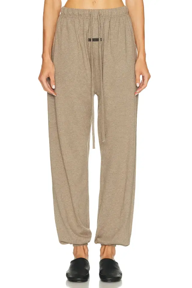 Fear of God ESSENTIALS Classic Sweatpant