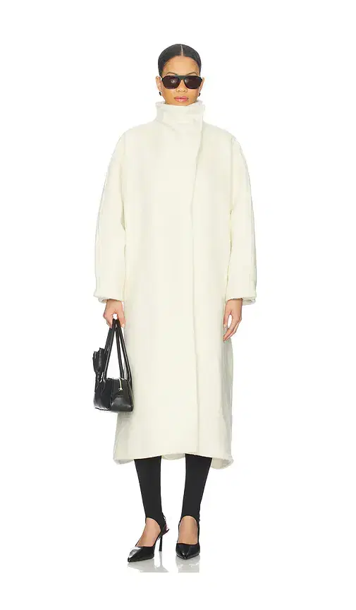 Mia Coat