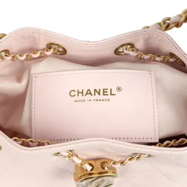 Chanel Chanel Small 25 Hobo Bag Light Pink Caviar Antique Gold Hardware | Thumbnail 8 Chanel Chanel Small 25 Hobo Bag Light Pink Caviar Antique Gold Hardware | Thumbnail 8
