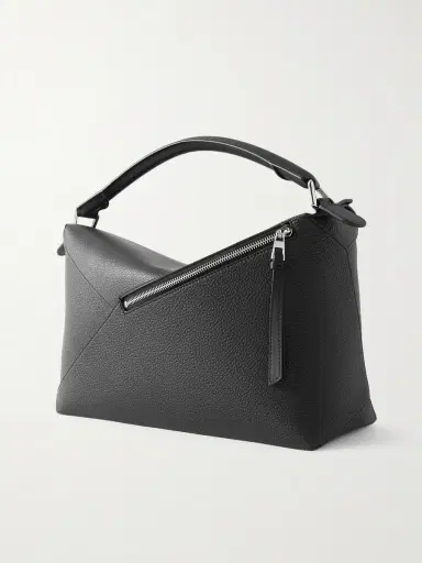 Loewe Puzzle Edge Large Logo-Debossed Full-Grain Leather Messenger Bag - Men | Thumbnail 4 Loewe Puzzle Edge Large Logo-Debossed Full-Grain Leather Messenger Bag - Men | Thumbnail 4