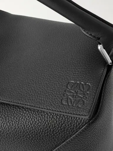 Loewe Puzzle Edge Large Logo-Debossed Full-Grain Leather Messenger Bag - Men | Thumbnail 5 Loewe Puzzle Edge Large Logo-Debossed Full-Grain Leather Messenger Bag - Men | Thumbnail 5