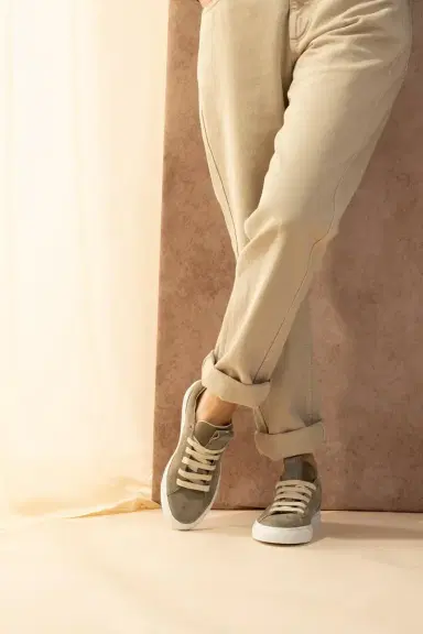 Brunello Cucinelli Monili Sneaker | Thumbnail 2