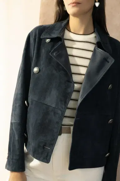 Brunello Cucinelli Short Double Breasted Jacket | Thumbnail 3 Brunello Cucinelli Short Double Breasted Jacket | Thumbnail 3