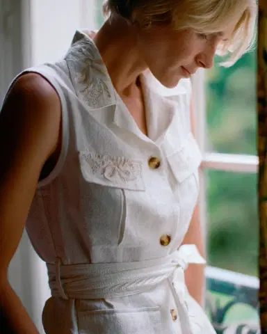 Emporio Sirenuse Dinda Vest with Sand Flowers Embroidery | Thumbnail 5 Emporio Sirenuse Dinda Vest with Sand Flowers Embroidery | Thumbnail 5