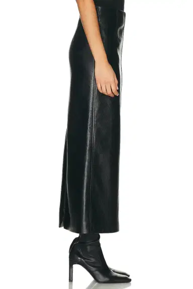 TOTEME Grained Leather Straight Skirt | Thumbnail 3 TOTEME Grained Leather Straight Skirt | Thumbnail 3