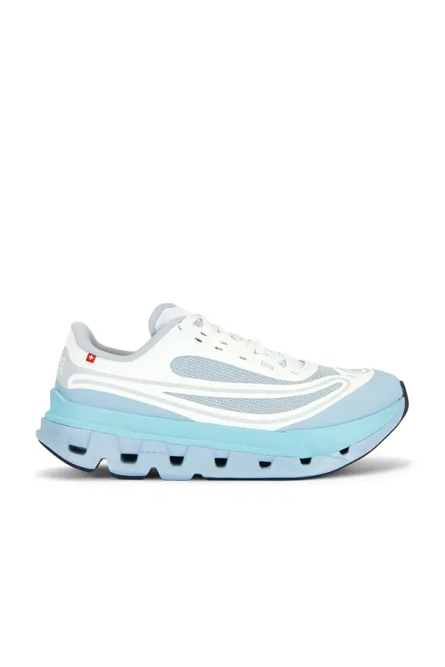 On X Ikon Cloudflow 5 Ad Sneaker