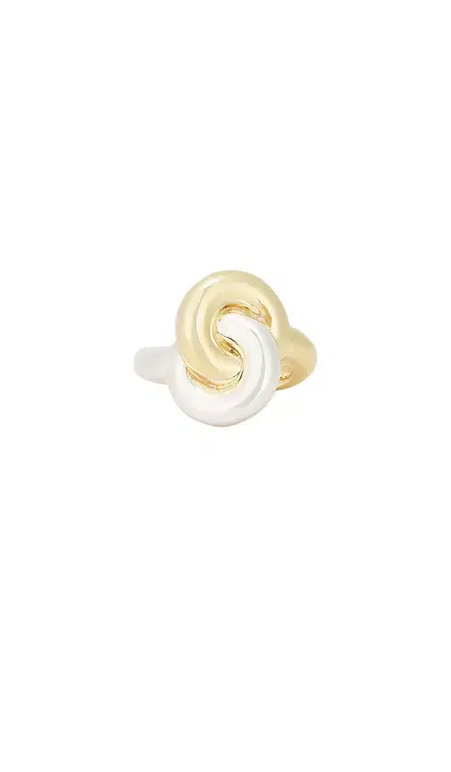 Cumulus Knot Ring