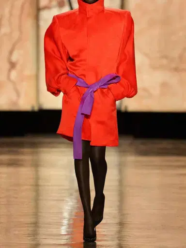 Saint Laurent Belted Silk-crepe Coat | Thumbnail 4