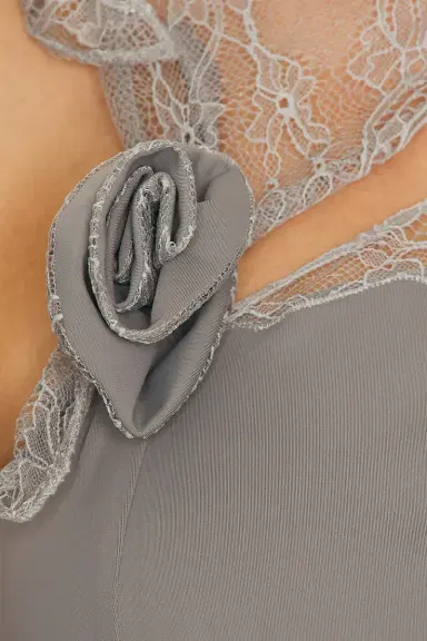 Coperni Lace Flower Gown | Thumbnail 5 Coperni Lace Flower Gown | Thumbnail 5
