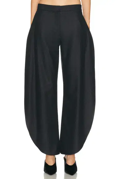 Alaïa ALAΪA Petal Pant | Thumbnail 1 Alaïa ALAΪA Petal Pant | Thumbnail 1