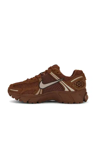 Nike Zoom Vomero 5 Sneaker | Thumbnail 5