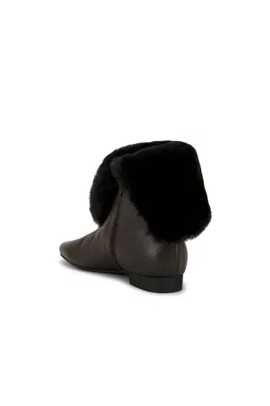 TOTEME Downtown Shearling Boots | Thumbnail 3 TOTEME Downtown Shearling Boots | Thumbnail 3