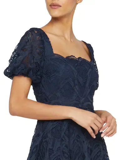 THEIA Women's Dominique Lace Puff-Sleeve Gown | Thumbnail 6
