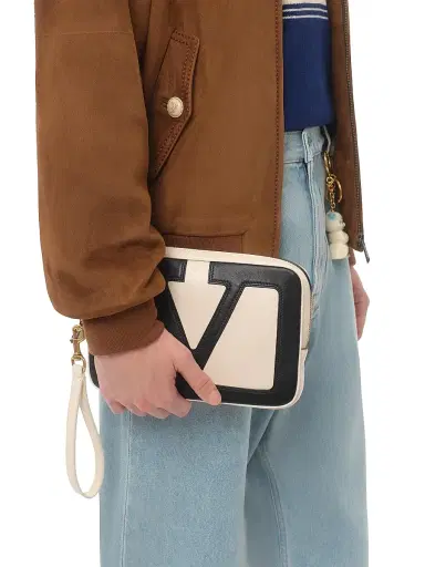 Valentino Garavani Men's Viva Superstar Nappa Leather Pouch - Butter Black | Thumbnail 3 Valentino Garavani Men's Viva Superstar Nappa Leather Pouch - Butter Black | Thumbnail 3