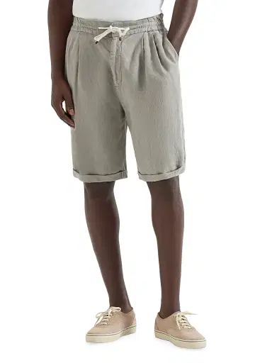 Brunello Cucinelli Men's Garment Dyed Bermuda Shorts in Linen Gabardine - Khaki | Thumbnail 2 Brunello Cucinelli Men's Garment Dyed Bermuda Shorts in Linen Gabardine - Khaki | Thumbnail 2