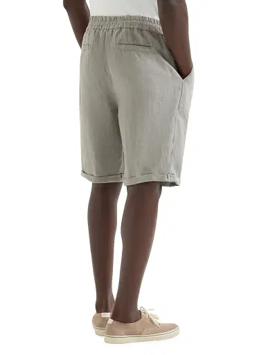 Brunello Cucinelli Men's Garment Dyed Bermuda Shorts in Linen Gabardine - Khaki | Thumbnail 3 Brunello Cucinelli Men's Garment Dyed Bermuda Shorts in Linen Gabardine - Khaki | Thumbnail 3
