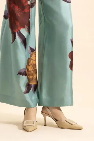 Manolo Blahnik Maysli Slingback - Yellow Nude | Thumbnail 2